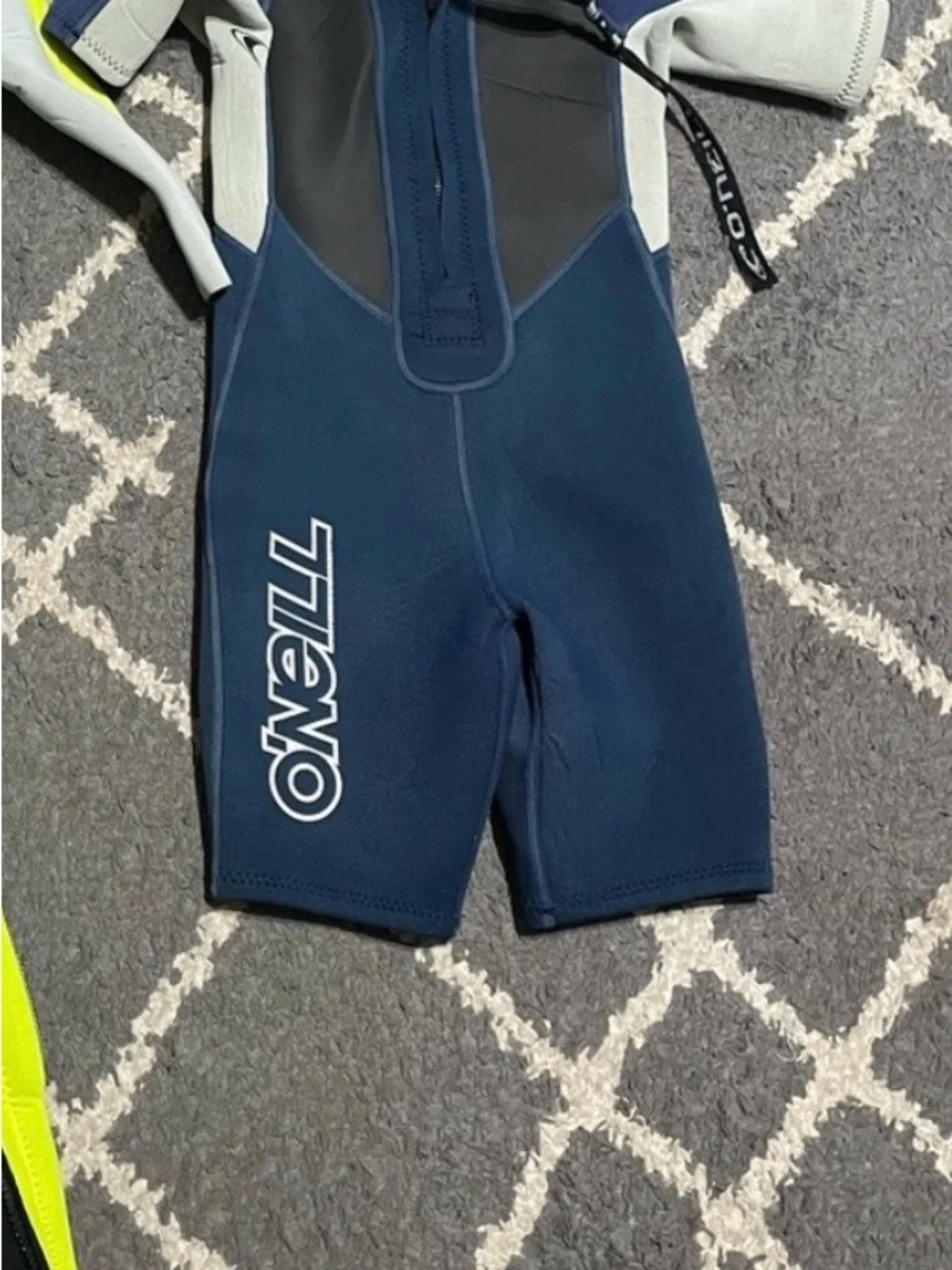 O'Neill Shorty Wetsuit - Navy with Neon Yellow Accent size 6